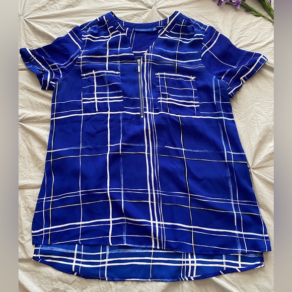 Bundle of 5 Women Blouses - Picture 5 of 16